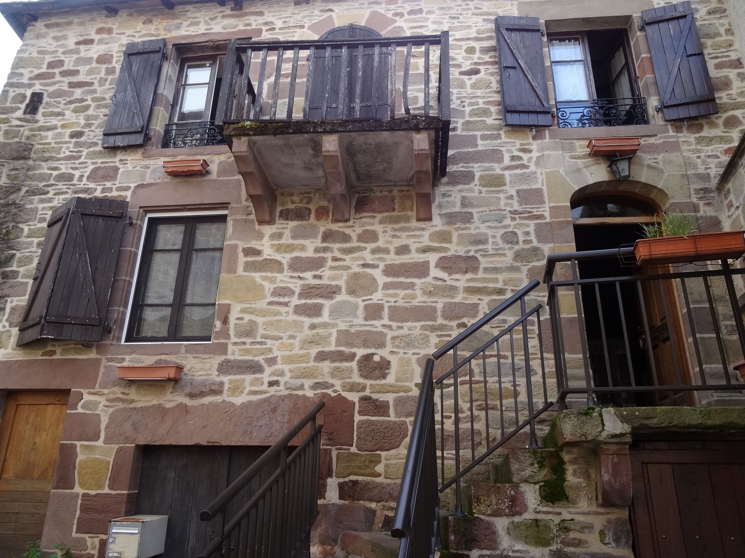 Maison de village SUD DE BRIVE CHÉDAILLE IMMOBILIER